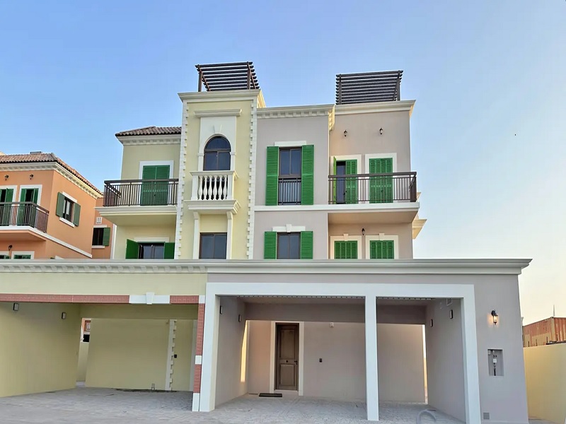 4 Br Villa for rent